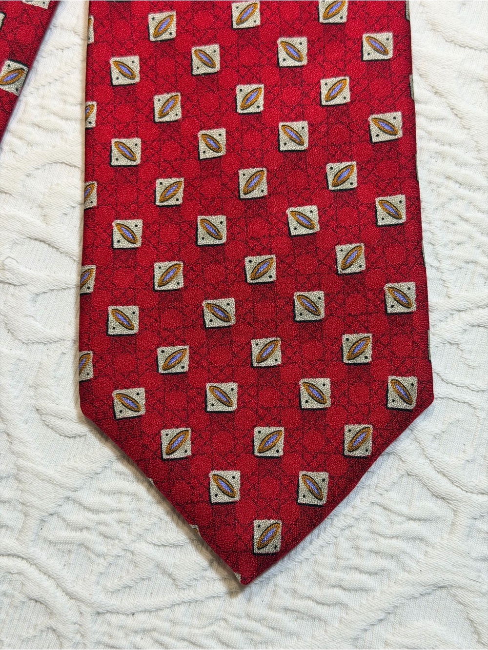 Robert Talbott Studio Silk Necktie Red Geometric Orbital Abstract USA 59 x 4